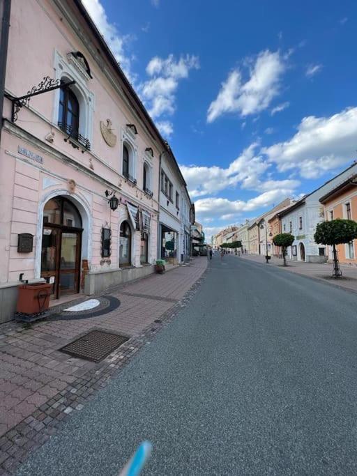 City Center Apartment Banská Bystrica Exteriör bild